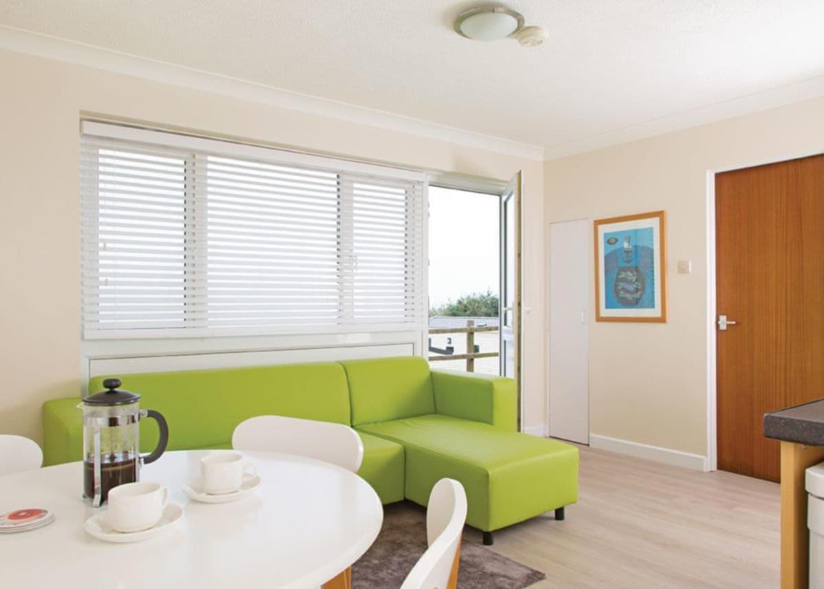 ホテルLeonards Cove Stoke Fleming エクステリア 写真