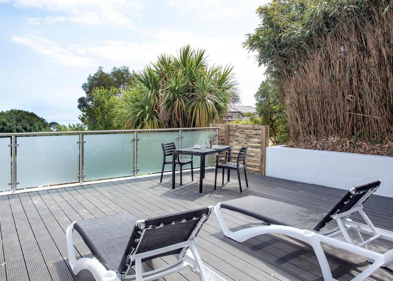 ホテルLeonards Cove Stoke Fleming エクステリア 写真